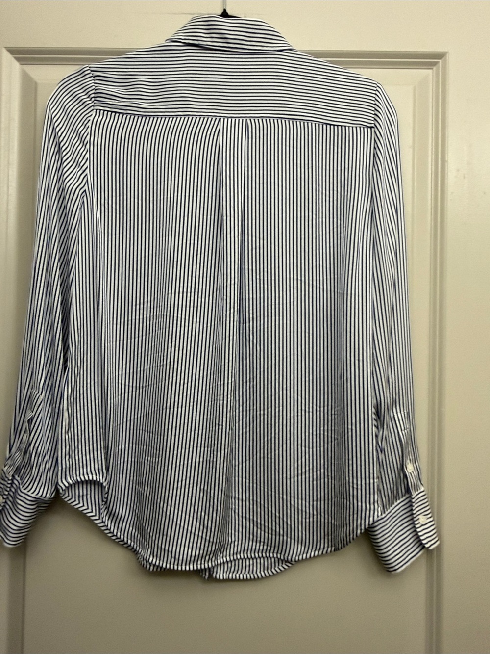 Quince women’s White and Navy Striped Dress Shirt - Picture 5 of 5